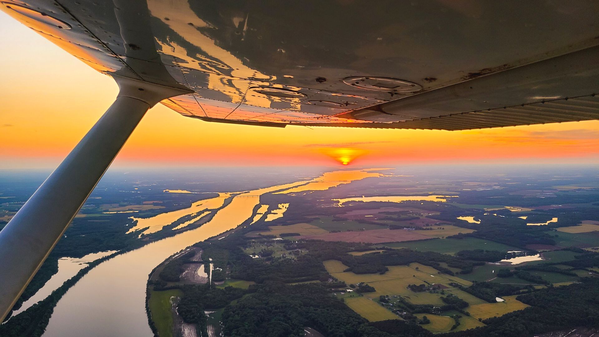 Slipstream Aviation LLC A MidMichigan Flight School